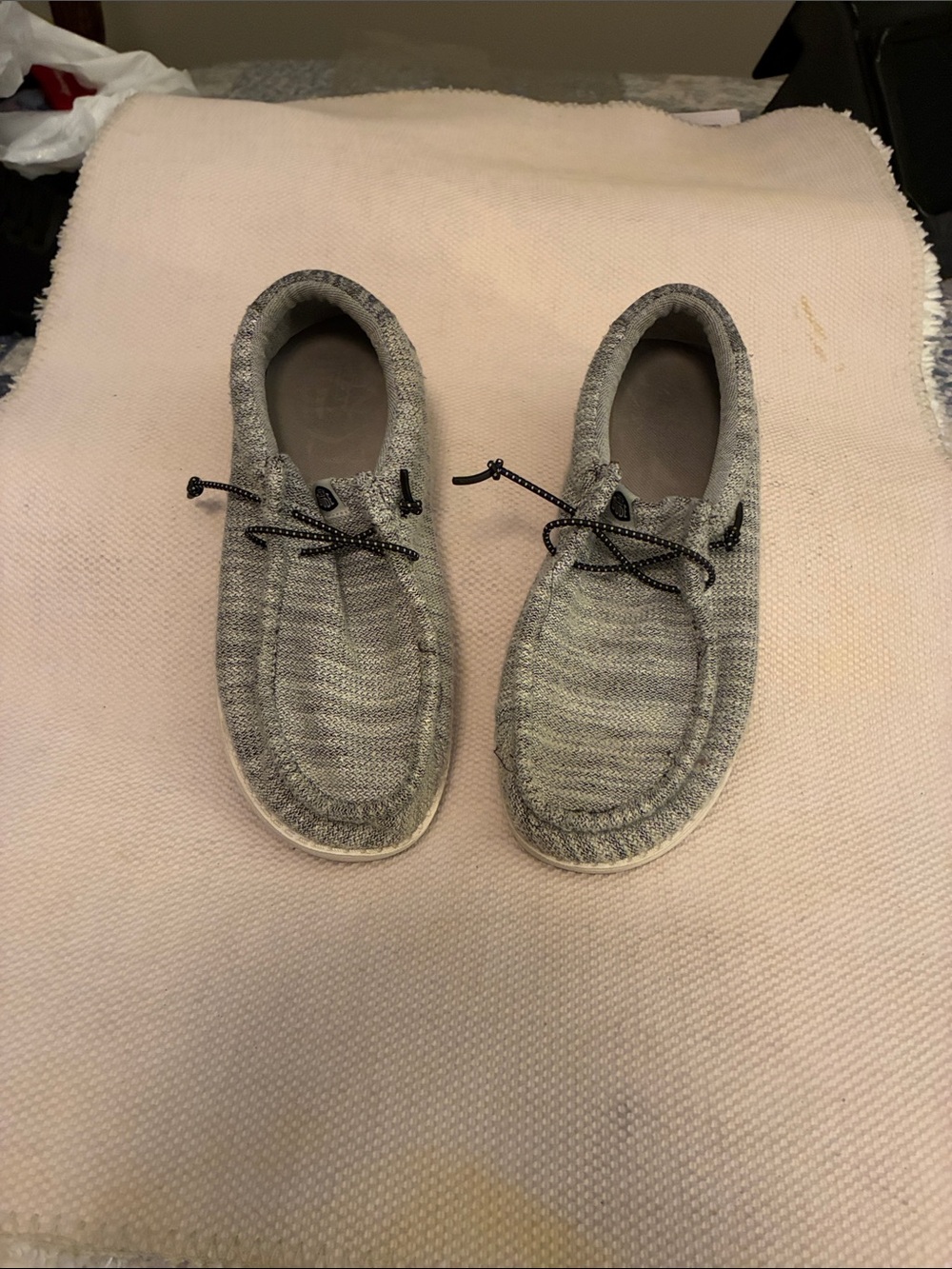 Hey Dude Grey Knit Slip-On Loafers-Je. Youth size 6
